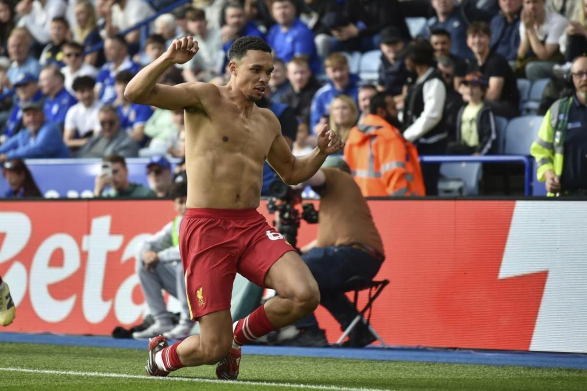 “It is ridiculous that someone doubted Alexander-Arnold's commitment,”
