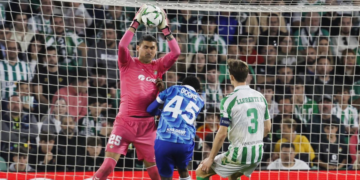 The final of the Conference for goalkeeper Fran Vieites