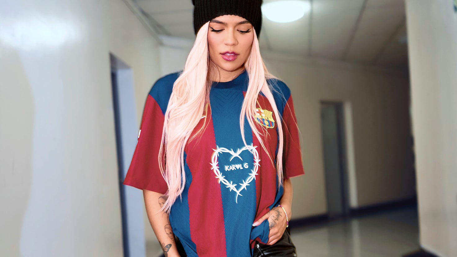From Rosalia through Travis Scott: All artists in the Barcelona shirt in the classics